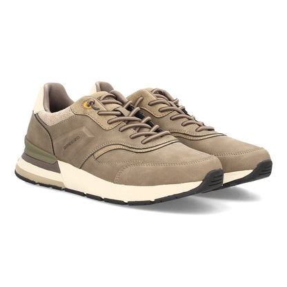Zapatillas de Hombre de estilo casual con silueta clásica.  Color Taupe