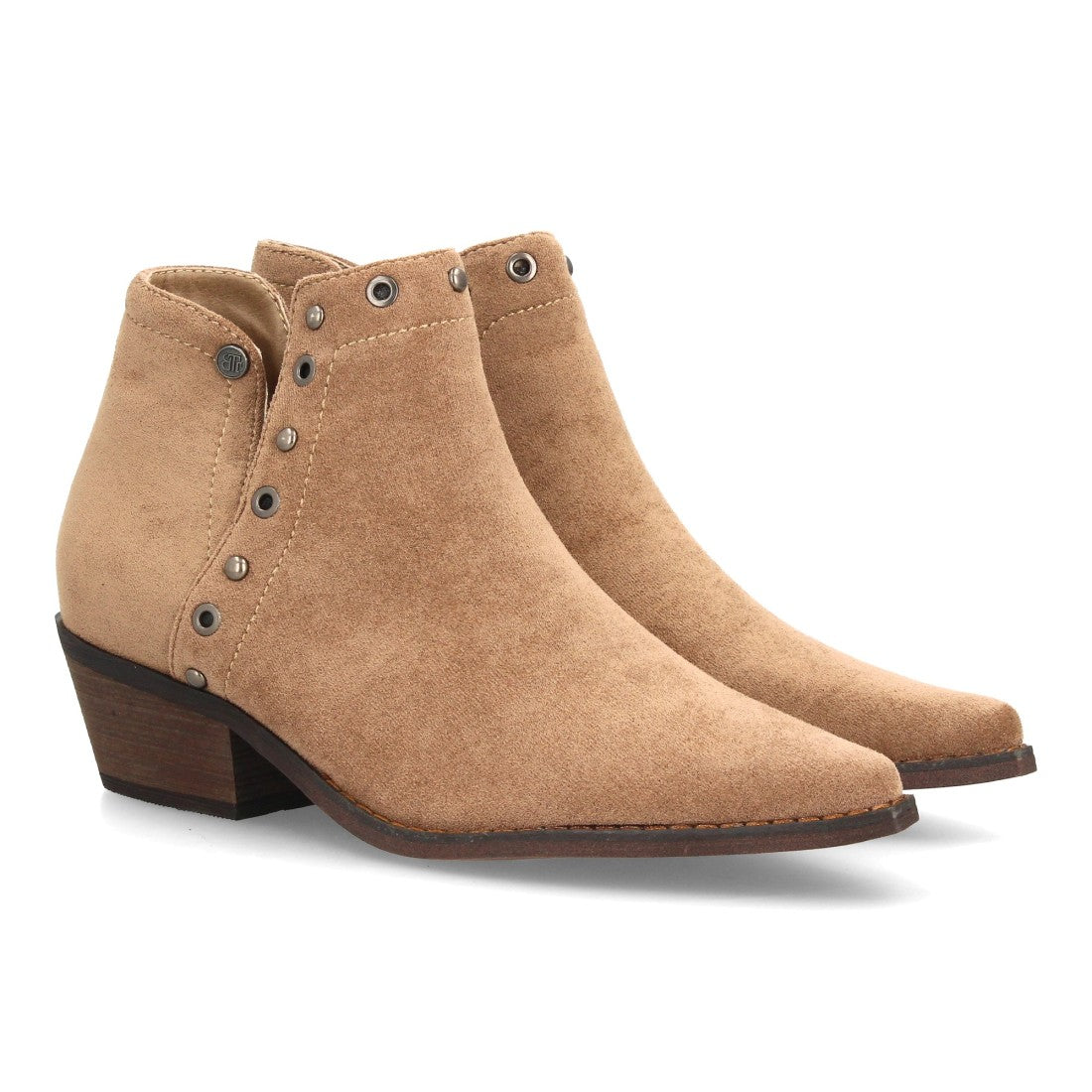 Botines de mujer de inspiración cowboy.