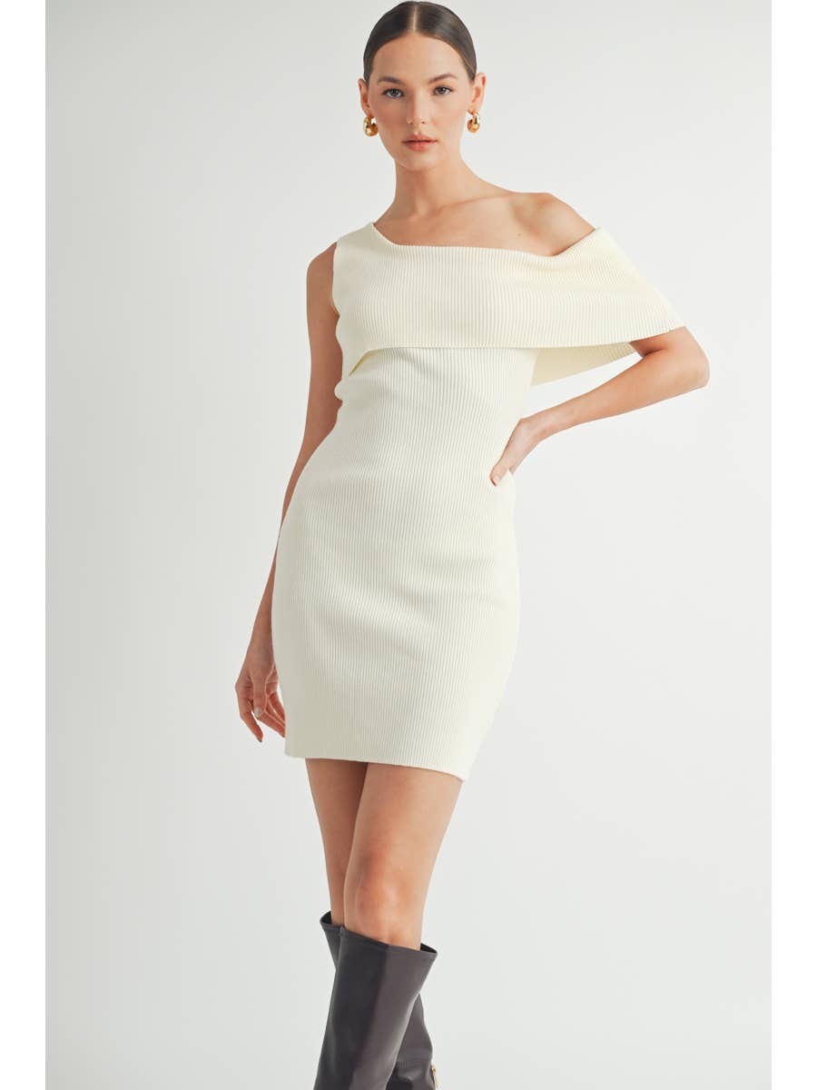 Vestido tipo suéter con un solo hombro