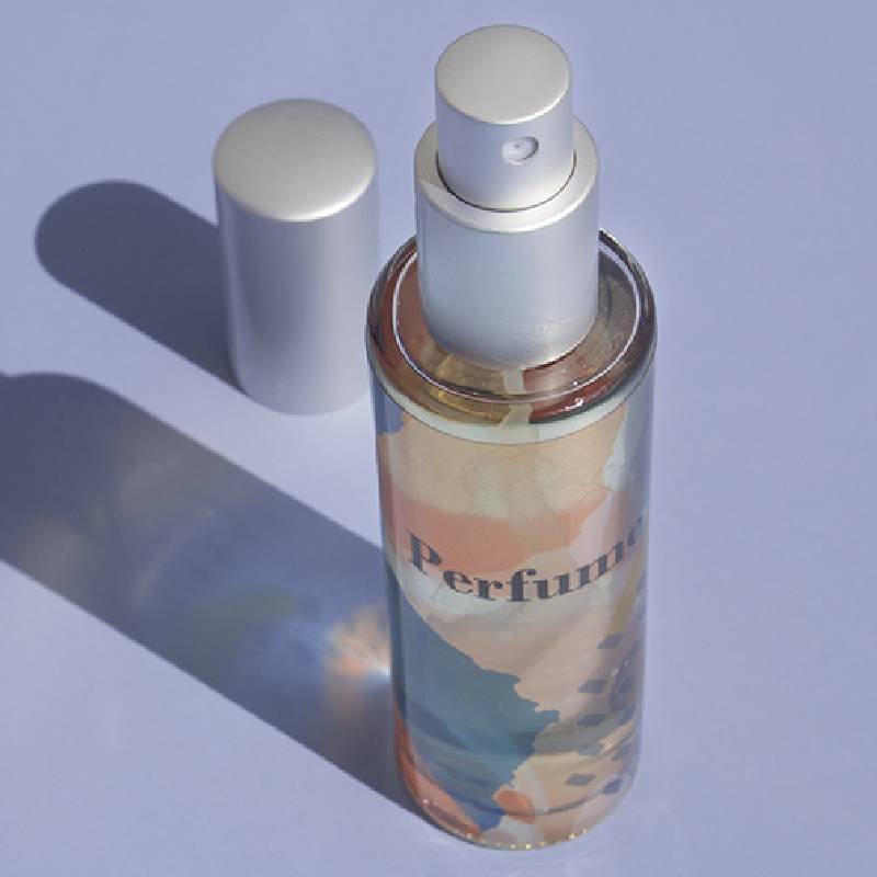 Perfume de hombre INTENSE DELUXE.