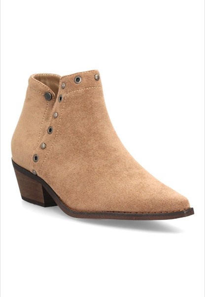 Botines cowboy mujer con detalles metálicos