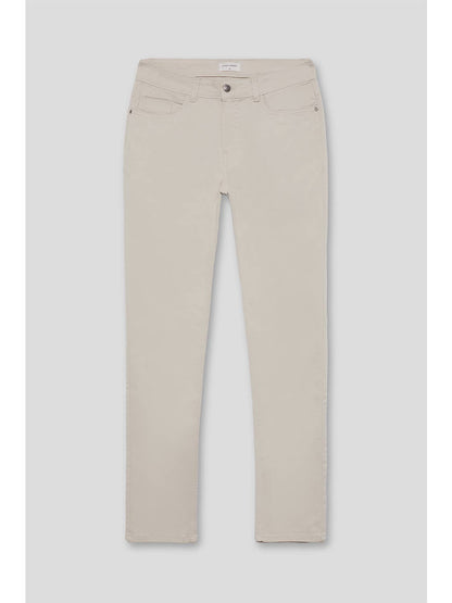 Pantalón casual confeccionado con estructura diagonal